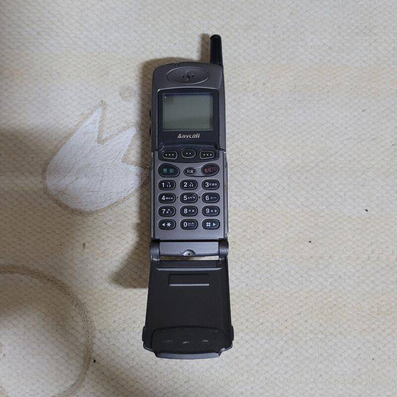 �Ｚ �ִ��� PCS 016 ������ �õ��� SPH-4700��