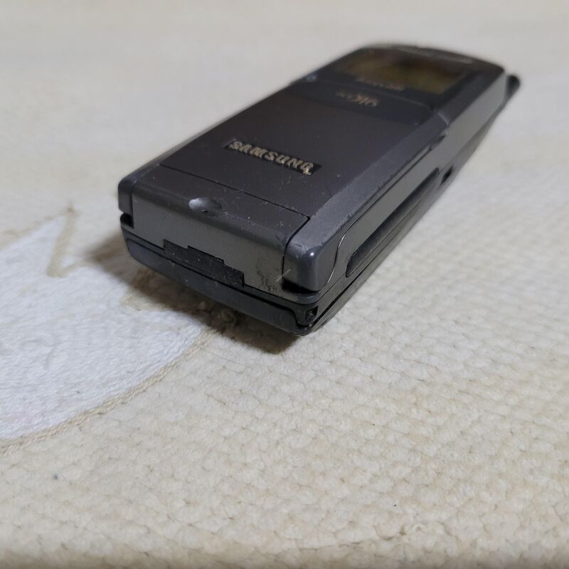 �Ｚ �ִ��� PCS 016 ������ �õ��� SPH-4700��