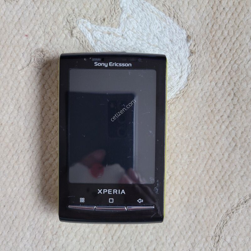 Sony Ericsson XPERIA X10 ������
