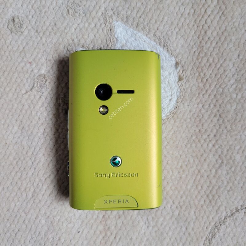 Sony Ericsson XPERIA X10 ������