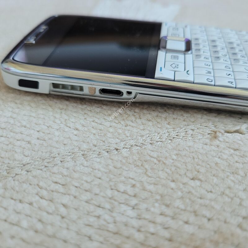 ��Ű�� E71 ȭ��Ʈ �����