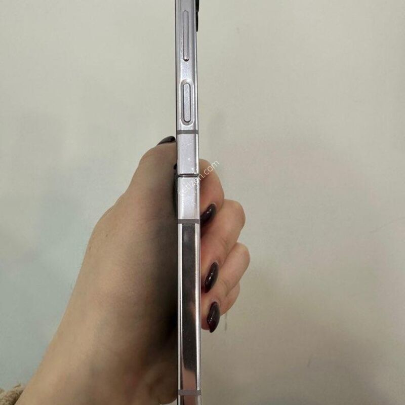 �����ⰣO)������Z�ø�5 256GB �󺥴�/H582