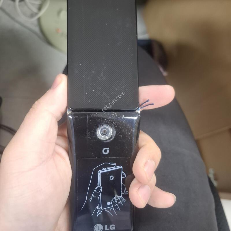 ���λ���