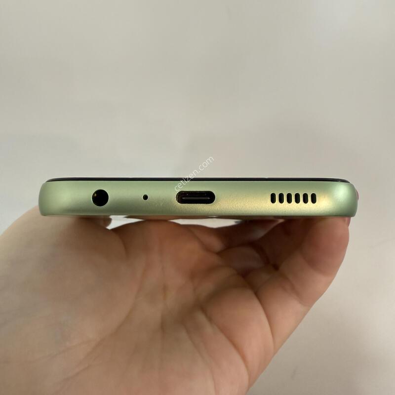 ������A24 128GB �׸�/ Y869