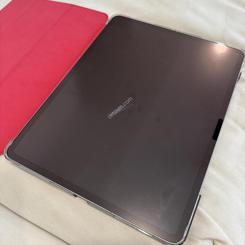 �����е忡�� 13(M2) 128GB ���귯
