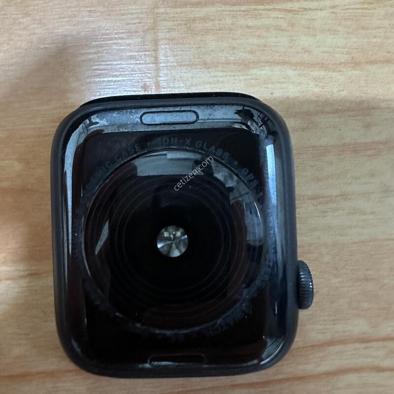 ���ÿ�ġSE 44mm ����Ű����� �Ǹ��մϴ�