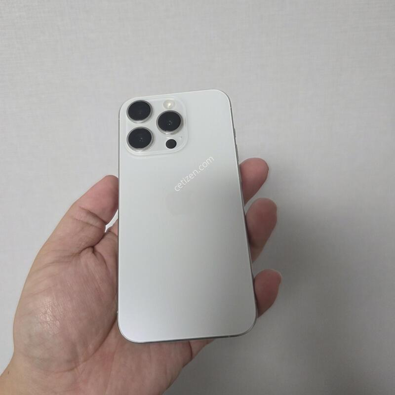 ������15���� ȭ��Ʈ ƼŸ�� 256�Ⱑ SS�� �˴ϴ�.