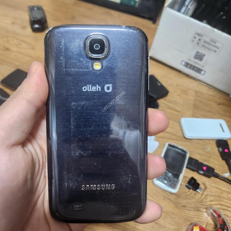 ������s4