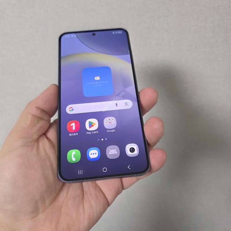 ������ S24 �ڹ�Ʈ ���̿÷� 256�Ⱑ SS�� �Ⱦƿ�~