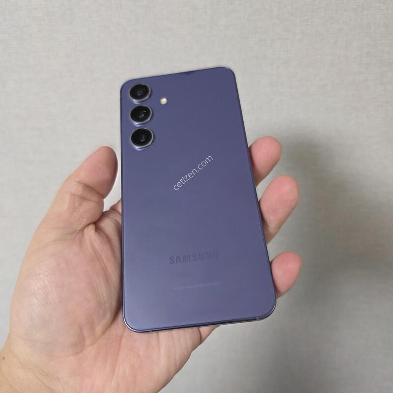 ������ S24 �ڹ�Ʈ ���̿÷� 256�Ⱑ SS�� �Ⱦƿ�~