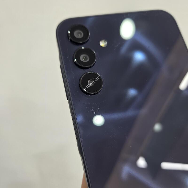 ������ A15 128GB ����