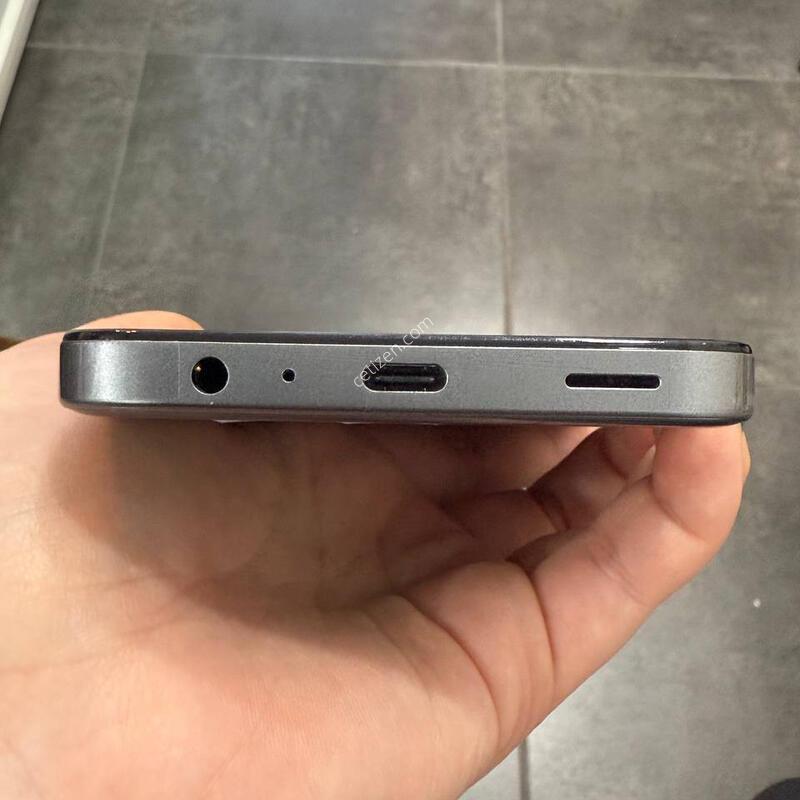 A�޿ܰ�)�����ÿ��̵�7 �׷��� 128GB Y1309