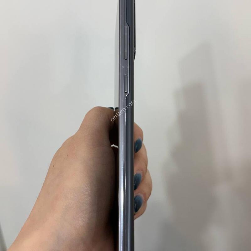 �����ó�Ʈ20 �׷��� 256GB Y1322