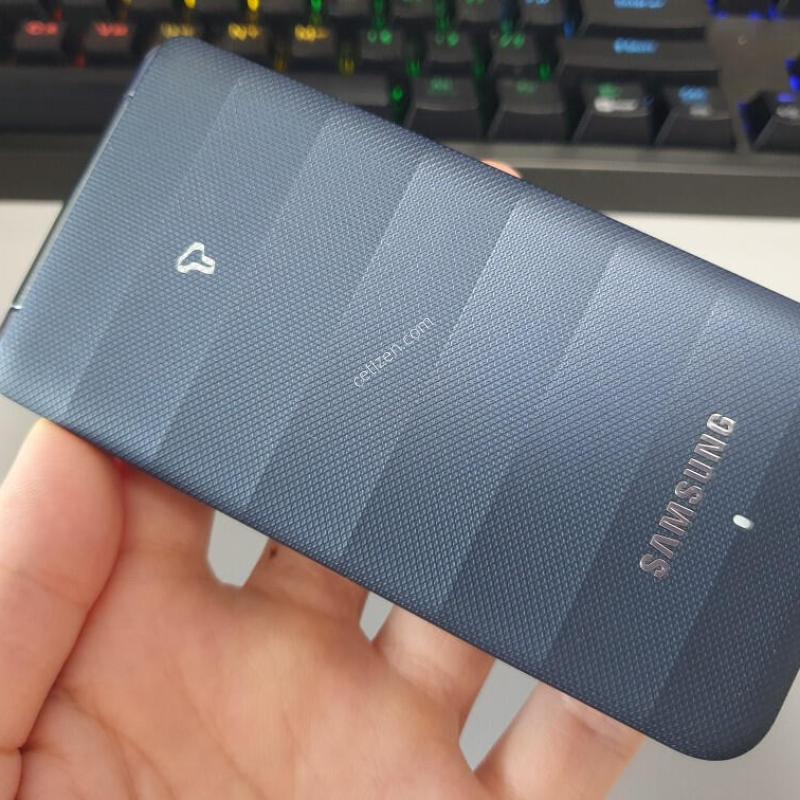 ������ ���� / 8GB / ���̺�