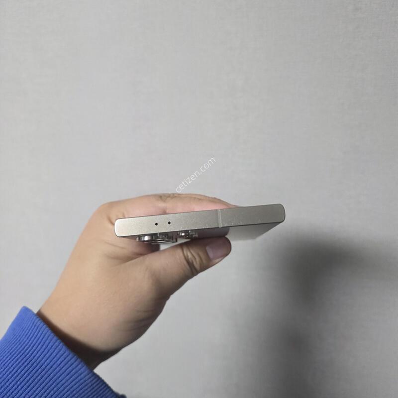 ������ S24��Ʈ�� ƼŸ���׷��� 256�Ⱑ S�� �Ⱦƿ�~