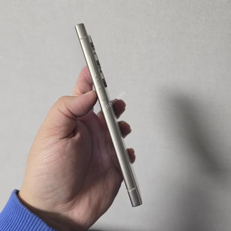 ������ S24��Ʈ�� ƼŸ���׷��� 256�Ⱑ S�� �Ⱦƿ�~