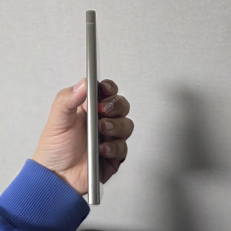 ������ S24��Ʈ�� ƼŸ���׷��� 256�Ⱑ S�� �Ⱦƿ�~