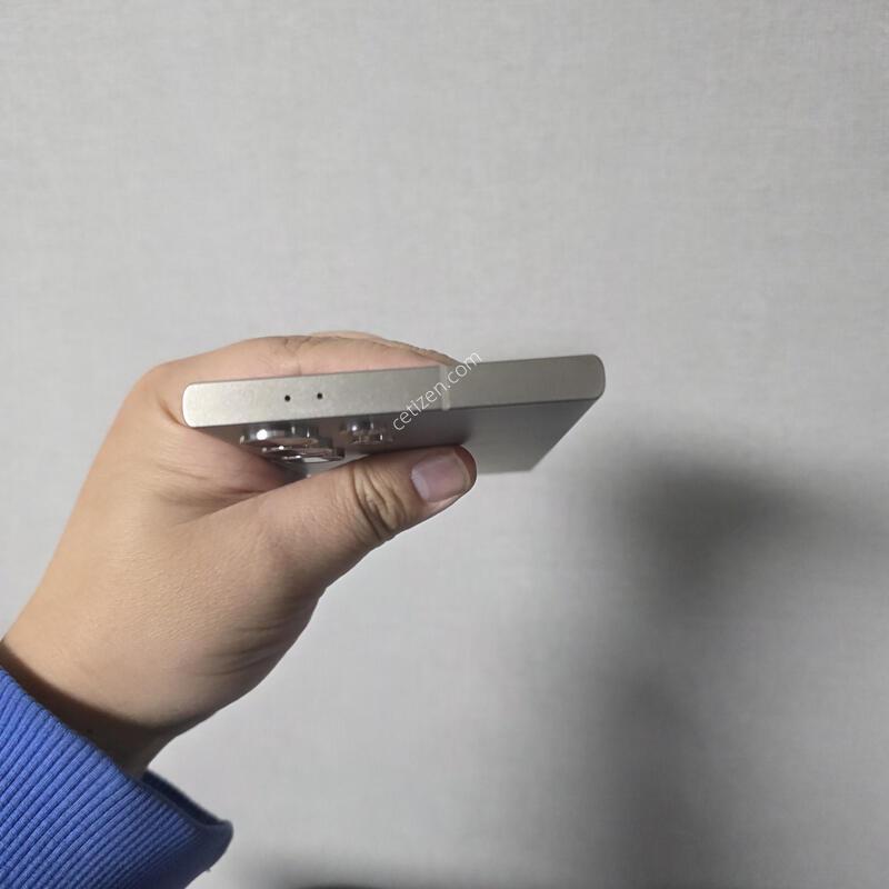 ������ S24��Ʈ�� ƼŸ���׷��� 256�Ⱑ S�� �Ⱦƿ�~