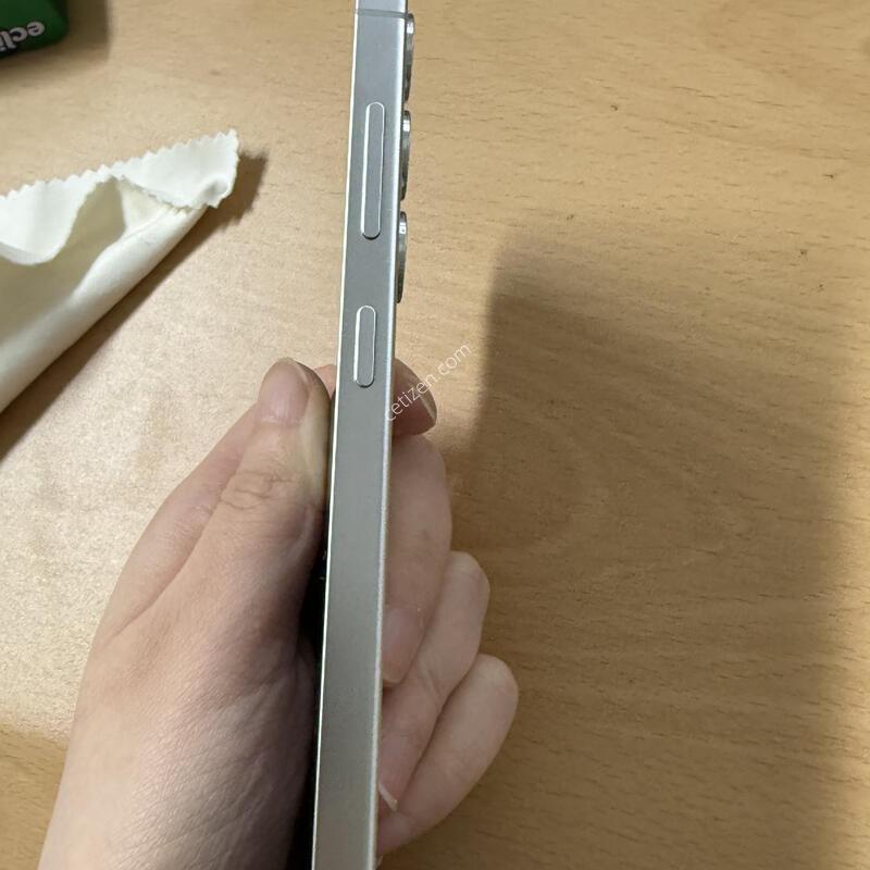 ������ S24 ƯS�� 256�Ⱑ �Ǹ��մϴ� �����׷��� �Ǹ��մϴ�