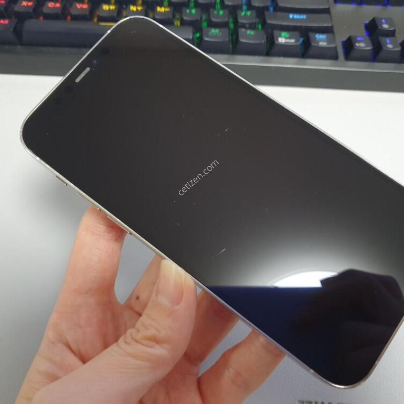 ������12 ���� / 128GB / ȭ��Ʈ / ���͸����� 76%