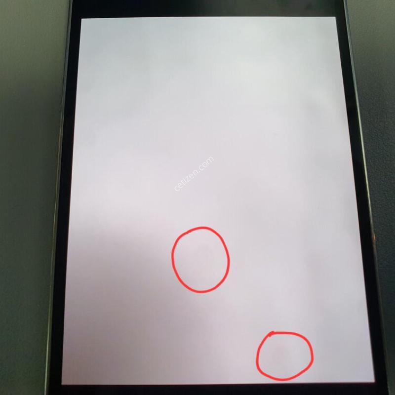 ������12 ���� / 128GB / ȭ��Ʈ / ���͸����� 76%