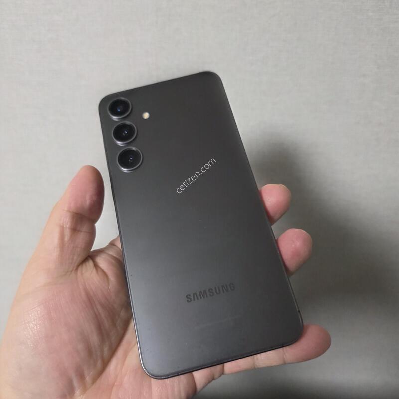 ������ S24�÷��� ���н� ���� 256�Ⱑ A�� �Ⱦƿ�~