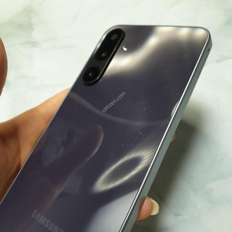 SK ������ ���̵�8 128G ���� ������ �Ǹ��մϴ�