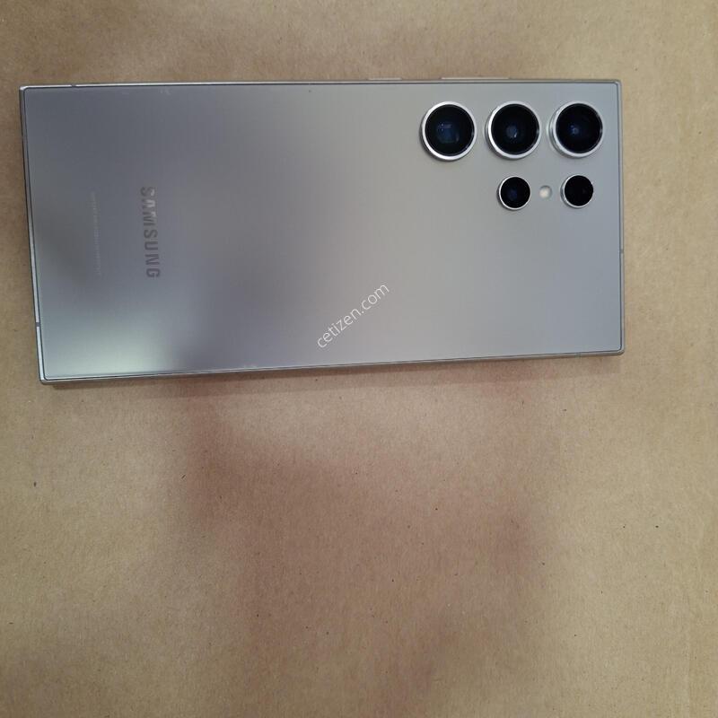 SM-S928N  ��Ȱ�ܻ�����  ������ ƼŸ���׷���   ��밨���ο��׵θ� �͵޸��ʿ� ���־��ϰ� ������ �־��  �� �׵θ��ʾ��ֹ̼��ϰ����ϰ�  긇���־��(������