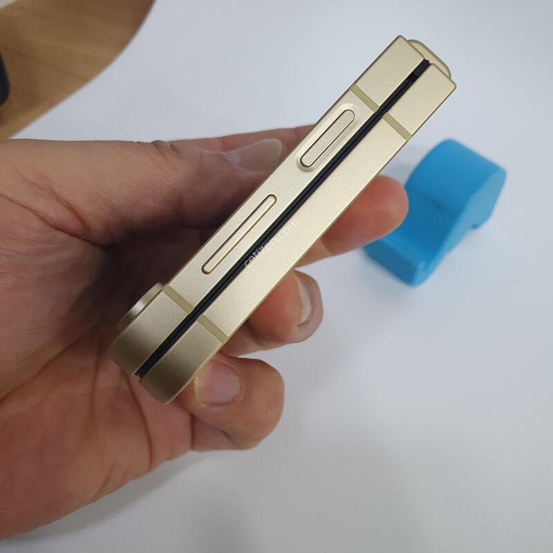 Z�ø�6_256G ���ο� A�� �Ǹ�