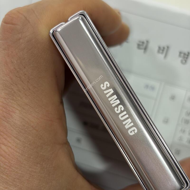 ������Z�ø� 5   ���� ���� A��  �Ǹ��մϴ�.