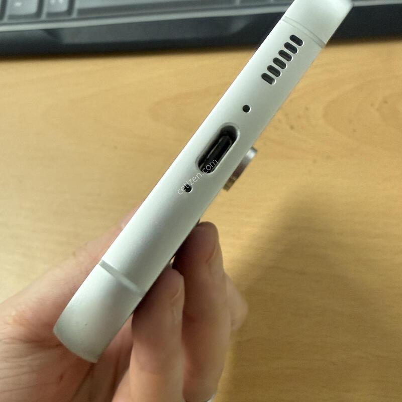 ������S23 FE 256 ƯS�� ���̿÷� �Ǹ��մϴ�