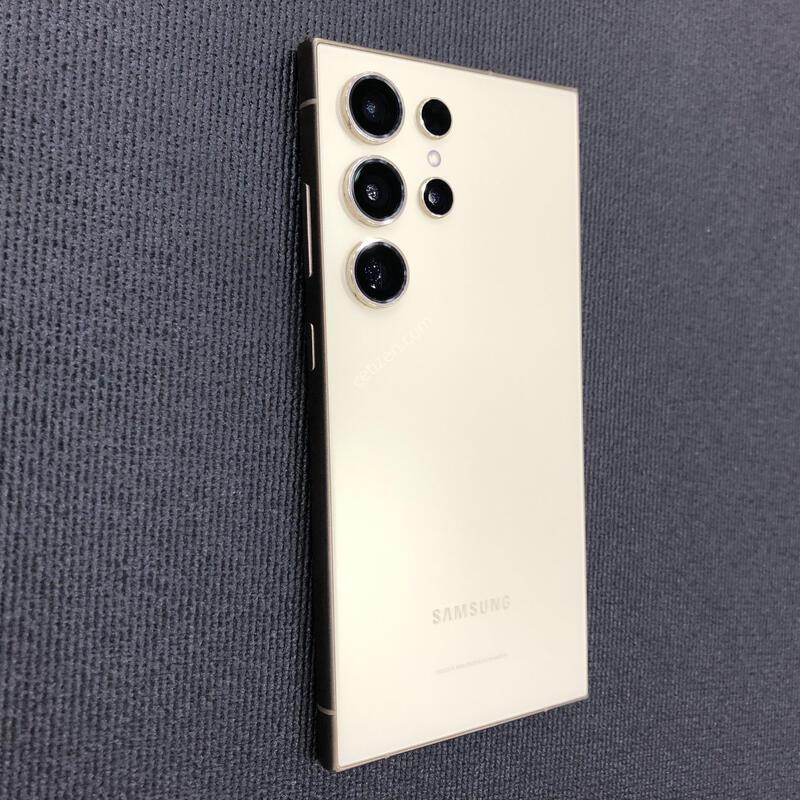 ������S24��Ʈ�� ���ο�,���� ƯA��,���� ���⽺,�ܻ� ����