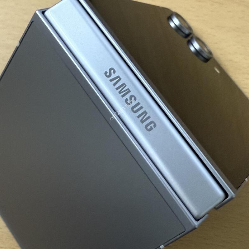 ������ �ø�6 512GB ƯS�� �׶�����Ʈ �Ǹ��մϴ�