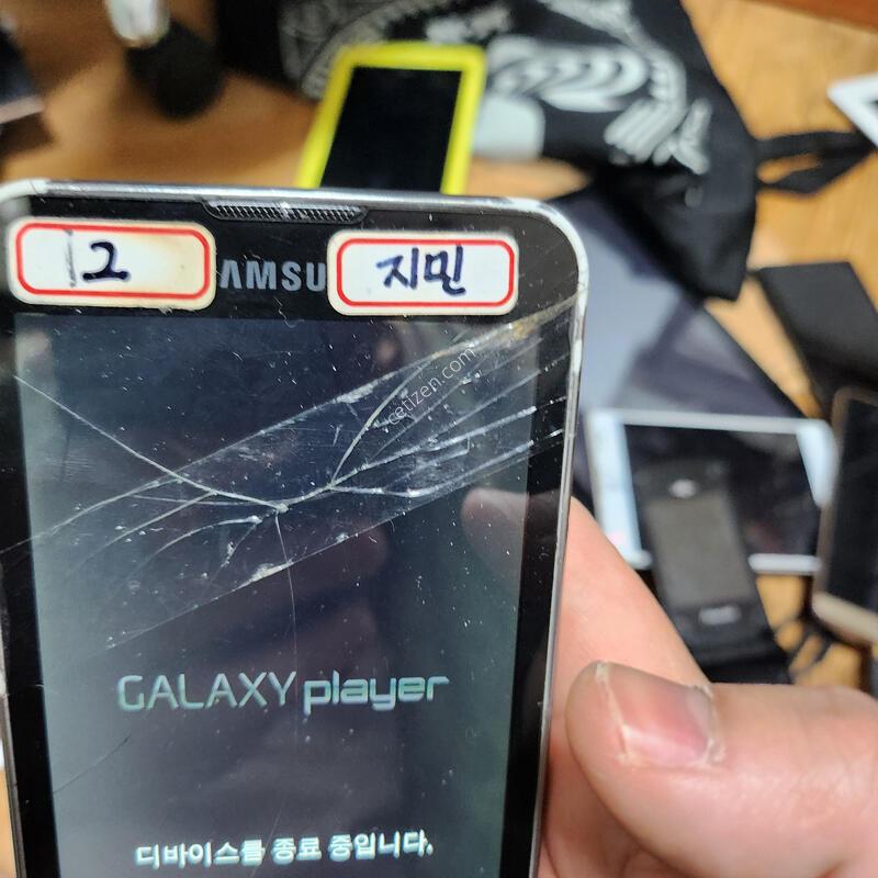 �������÷��̾� yp-gb70