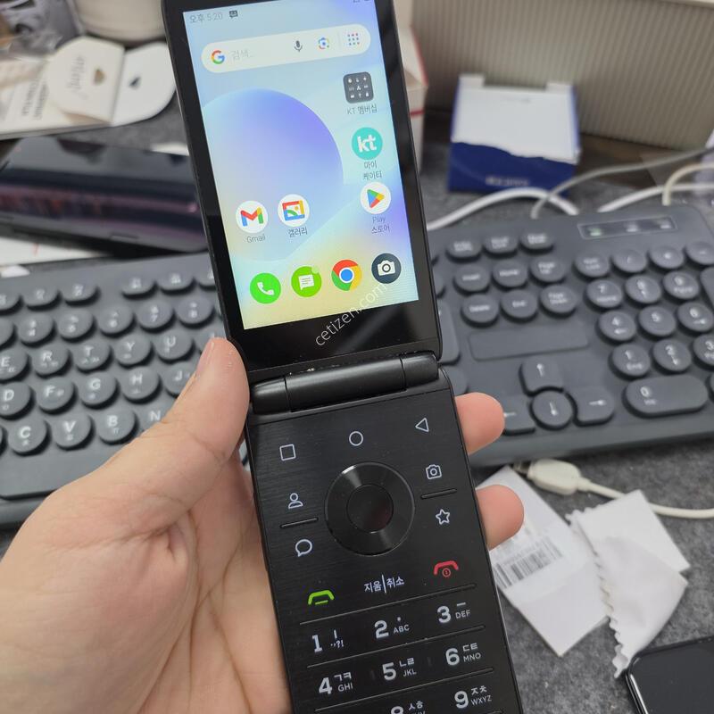 (211)��Ÿ������