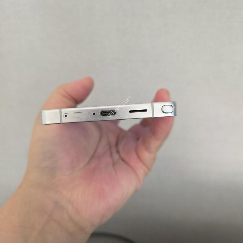 ������ S25��Ʈ�� ƼŸ�� �ǹ����� 256�Ⱑ SS�� �Ⱦƿ�~