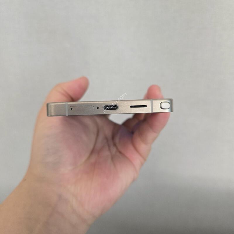 ������ S25��Ʈ�� ƼŸ�� �׷��� 256�Ⱑ SS�� �Ⱦƿ�~