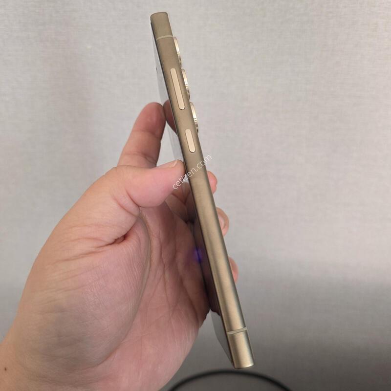 ������ S24��Ʈ�� ƼŸ�� ���ο� 512�Ⱑ SS�� �Ⱦƿ�~