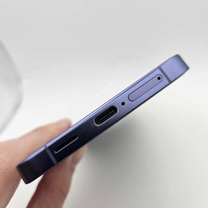 ������S24�÷��� ���̿÷� 256G SKT�� A��