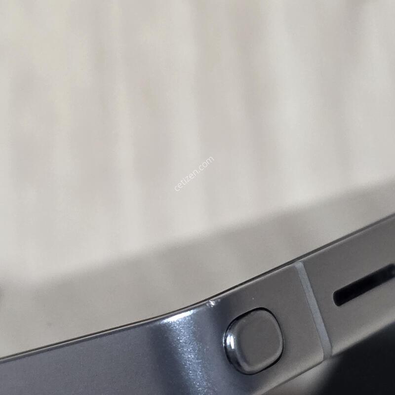 �ǻ���� �ڱ��� ������S25 ��Ʈ�� 512G ȭ��Ʈ�ǹ� �˴ϴ�.