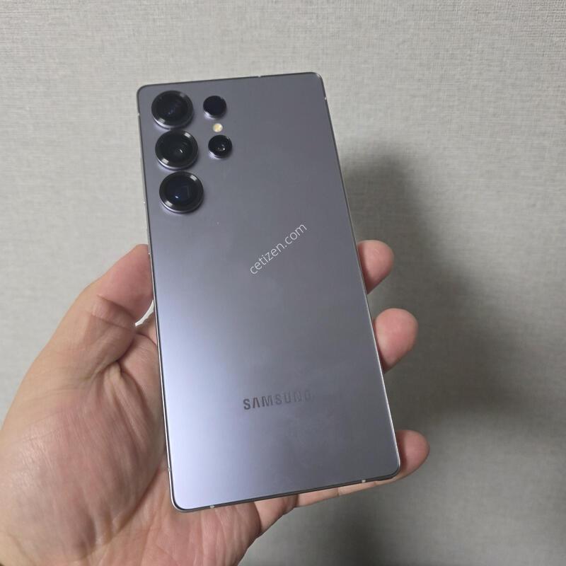 ������ S25��Ʈ�� ƼŸ�� �ǹ����� 512�Ⱑ SS�� �Ⱦƿ�~