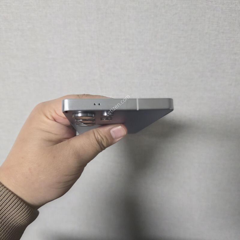 ������ S25��Ʈ�� ƼŸ�� �ǹ����� 512�Ⱑ SS�� �Ⱦƿ�~