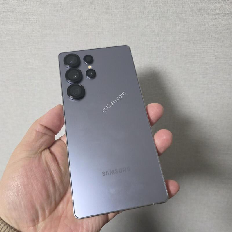 ������ S25��Ʈ�� ƼŸ�� �ǹ����� 512�Ⱑ SS�� �Ⱦƿ�~