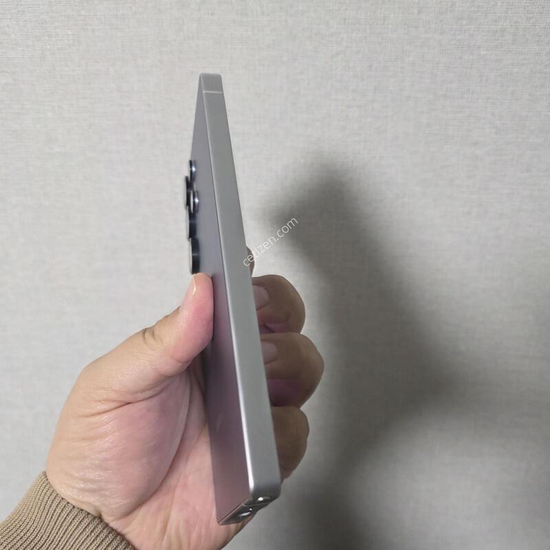 ������ S25��Ʈ�� ƼŸ�� �ǹ����� 512�Ⱑ SS�� �Ⱦƿ�~