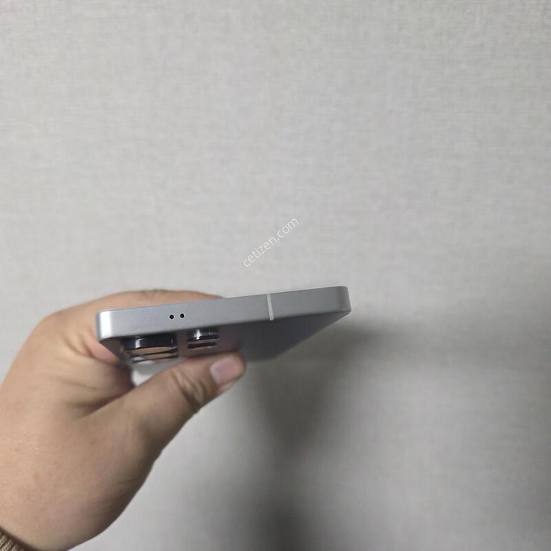 ������ S25��Ʈ�� ƼŸ�� �ǹ����� 512�Ⱑ SS�� �Ⱦƿ�~