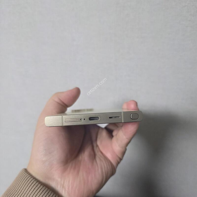 ������ S24��Ʈ�� ƼŸ�� ���ο� 256�Ⱑ SS�� �Ⱦƿ�~