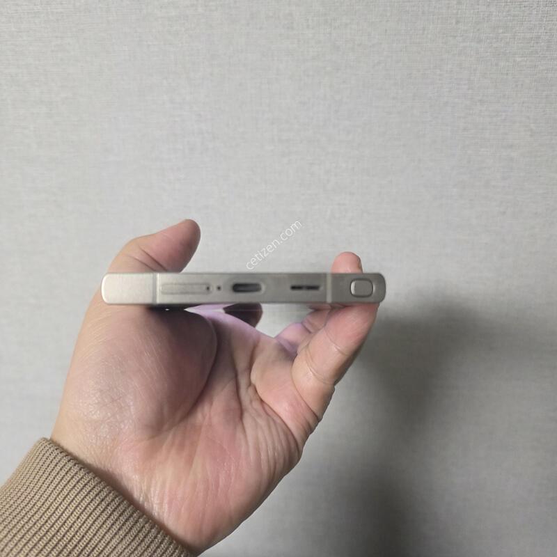 ������ S24��Ʈ�� ƼŸ�� ���̿÷� 512�Ⱑ SS�� �Ⱦƿ�~