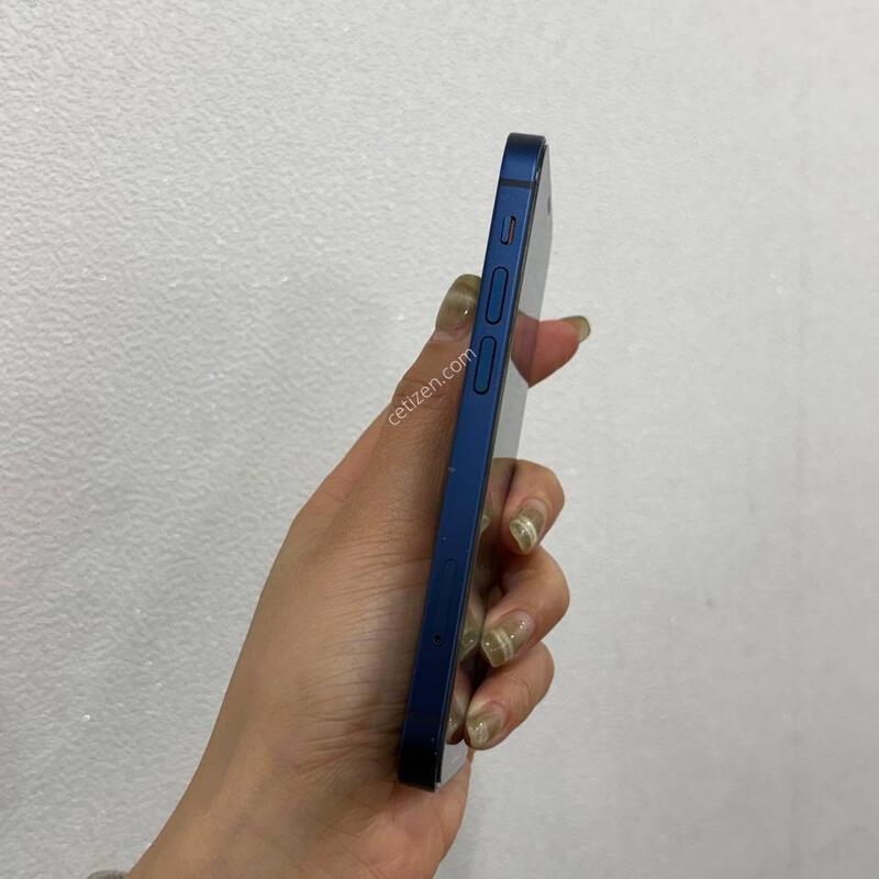 Ǯ�ڽ�)������12�̴� ���� 128GB/92% Y1558