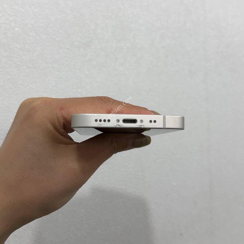 ������13�̴� ��Ÿ����Ʈ 128GB/81% Y1570