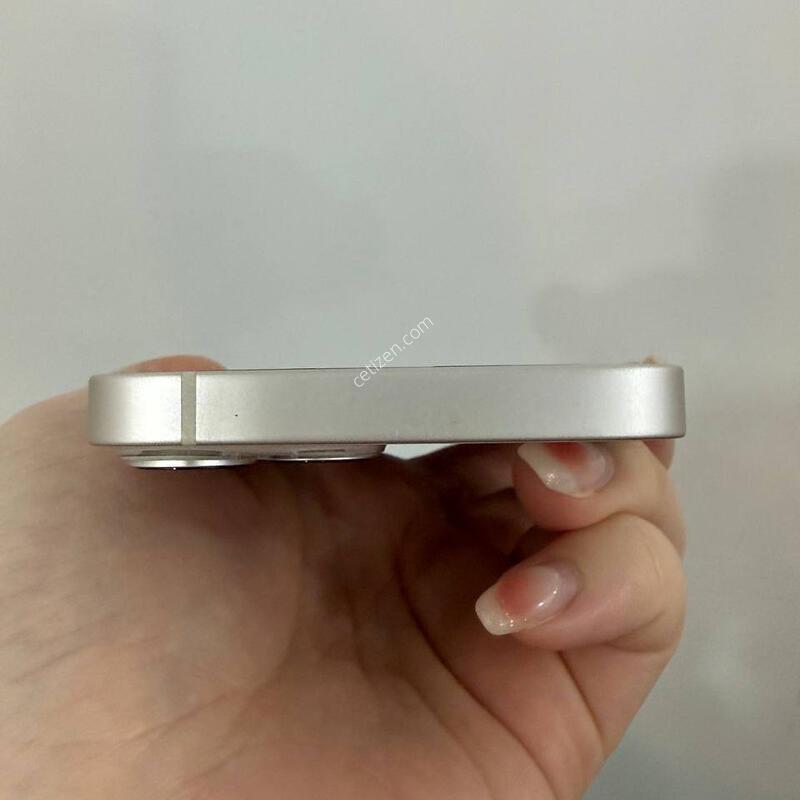 ������13�̴� ��Ÿ����Ʈ 128GB/83% Y1571